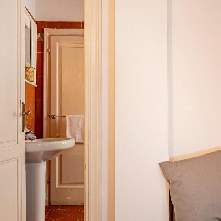 Dante's Relais - Camera Matrimoniale Economy - 19