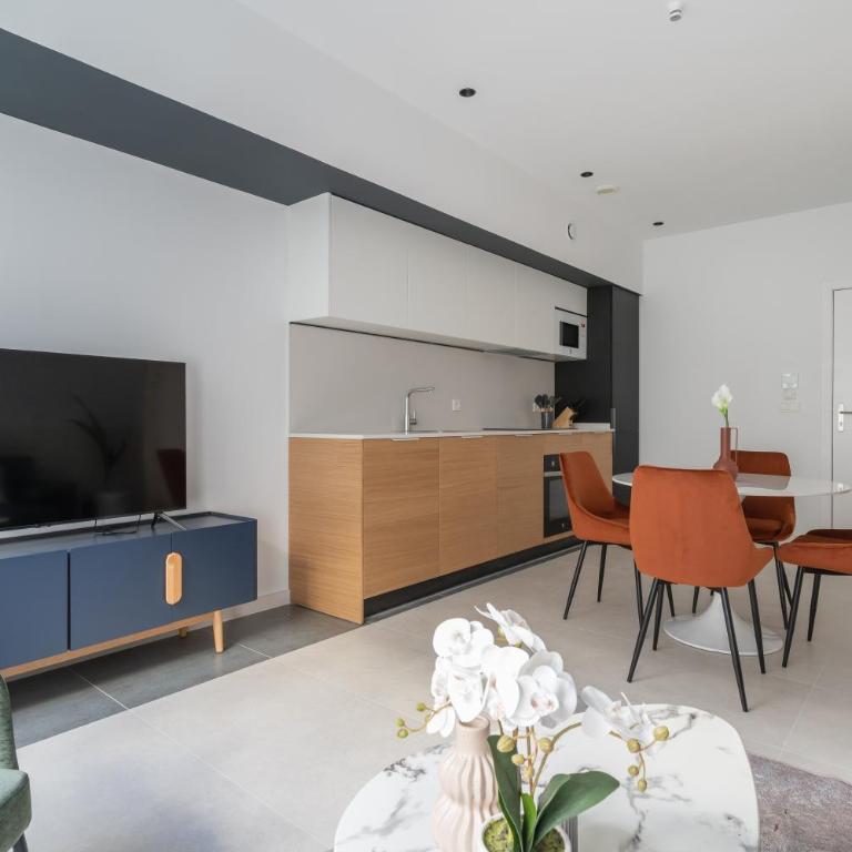 Canillas Apartments 2 - Two-Bedroom Apartment 1 - 3