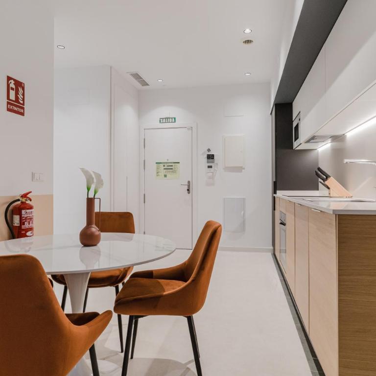 Canillas Apartments 2 - Two-Room Apartment 2 - 7