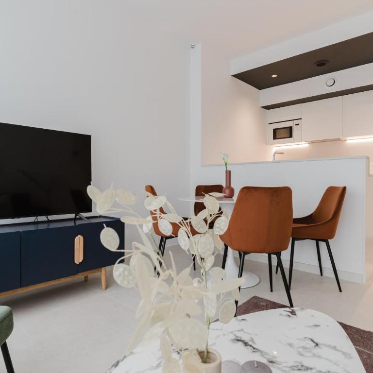 Canillas Apartments 2 - Two-Room Apartment - 4