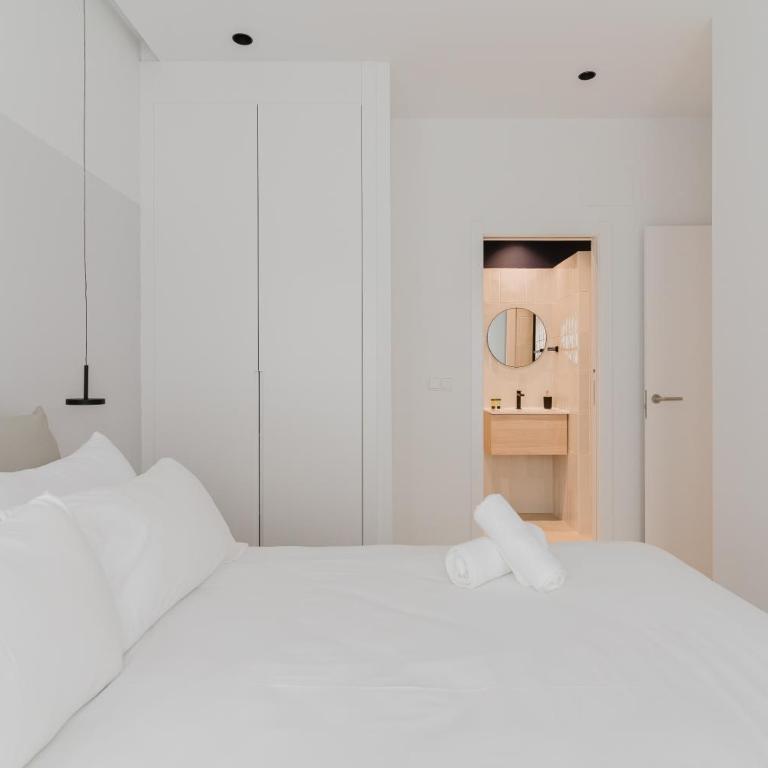 Canillas Apartments 2 - Two-Bedroom Apartment 2 - 12