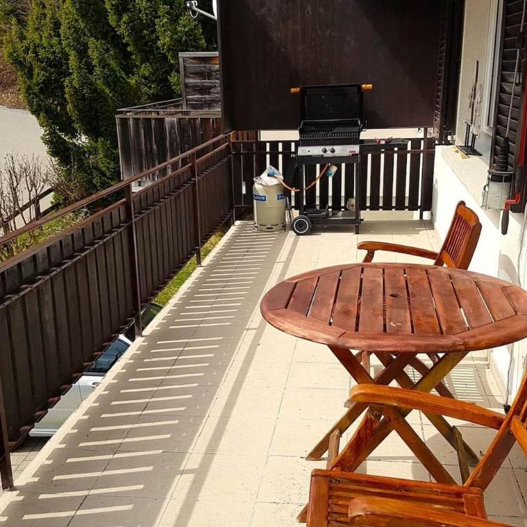 Via Valla - Spacious Open-plan and Peaceful Chalet in Salums - Chalet - 35