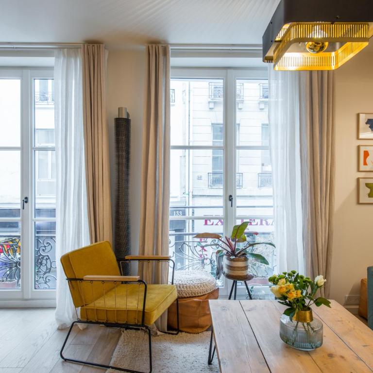 Magnifique appartement central 3 chambres / 3 BDR - Three-Bedroom Apartment - 6
