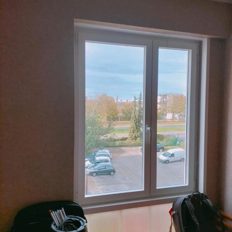 Pearl of Amiens center, Train station, Parking - One-Bedroom Apartment with Lake View - 53