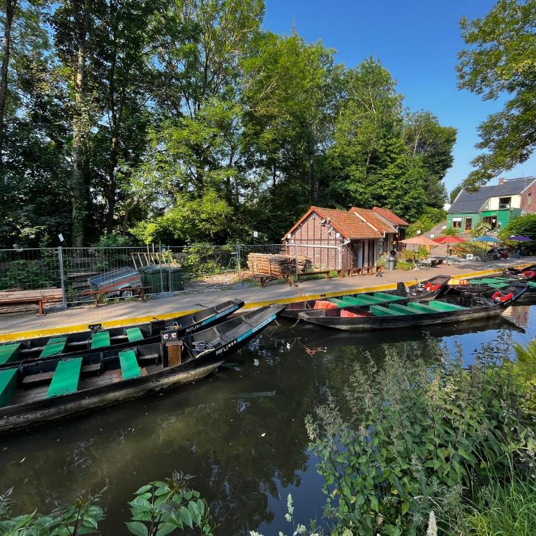 Pearl of Amiens center, Train station, Parking - One-Bedroom Apartment with Lake View - 27