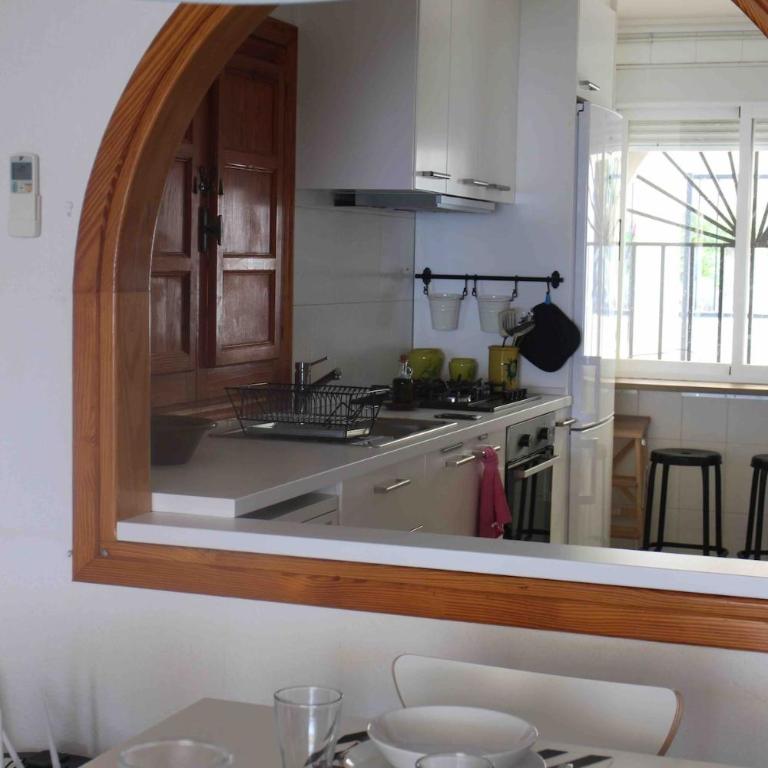 Quizás, una de las mejores vistas al Mediterráneo - Three-Bedroom Home - 15