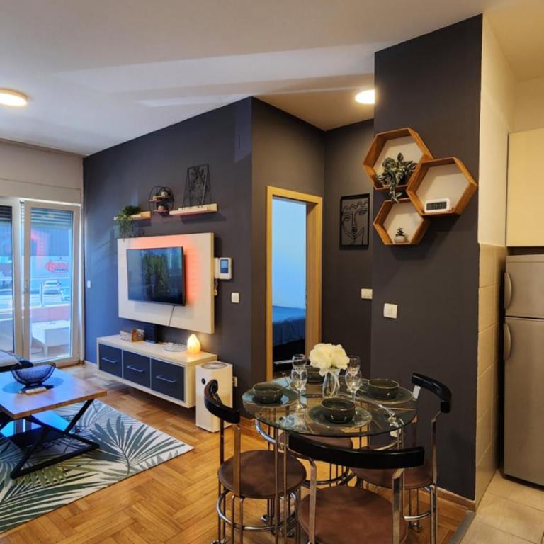 Green Loft - One-Bedroom Apartment - 5
