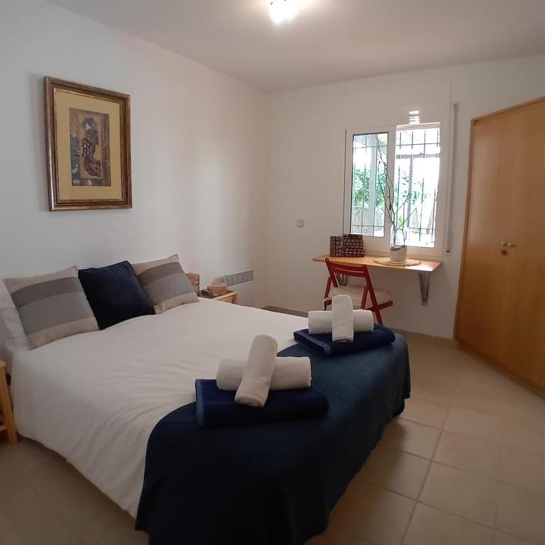 Villa 10 people, 150 m from the sea, pool and garden - Villa - 5