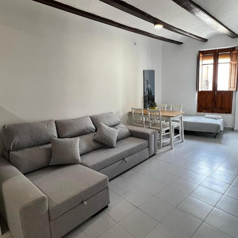 Piso 1 - Apartamento Mercado Central - One-Bedroom Apartment - 2