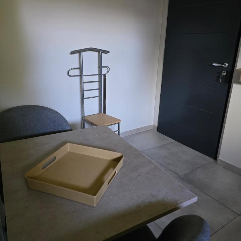 Studio in a townhouse - Estudio - 5