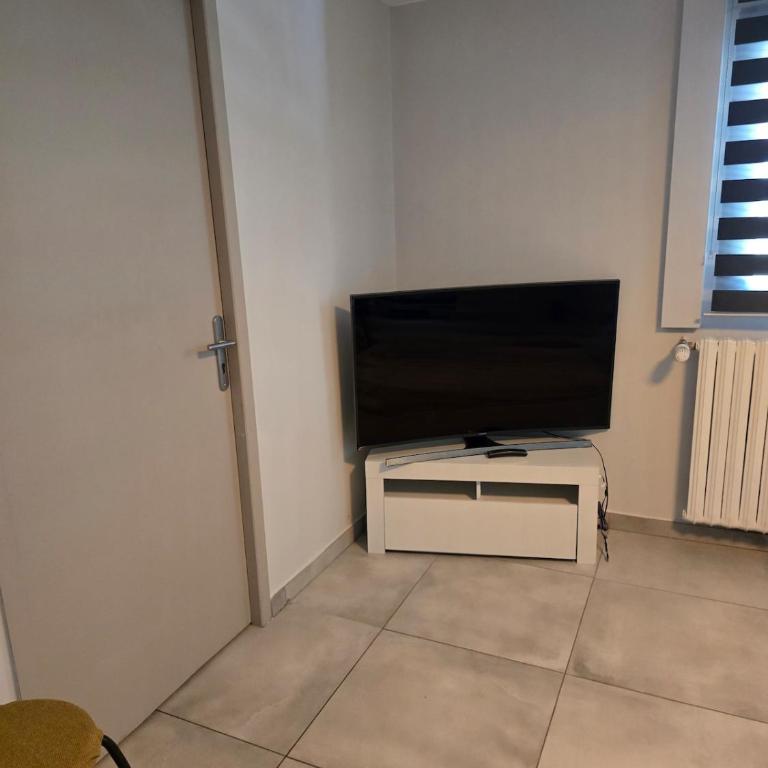 Studio in a townhouse - Estudio - 6
