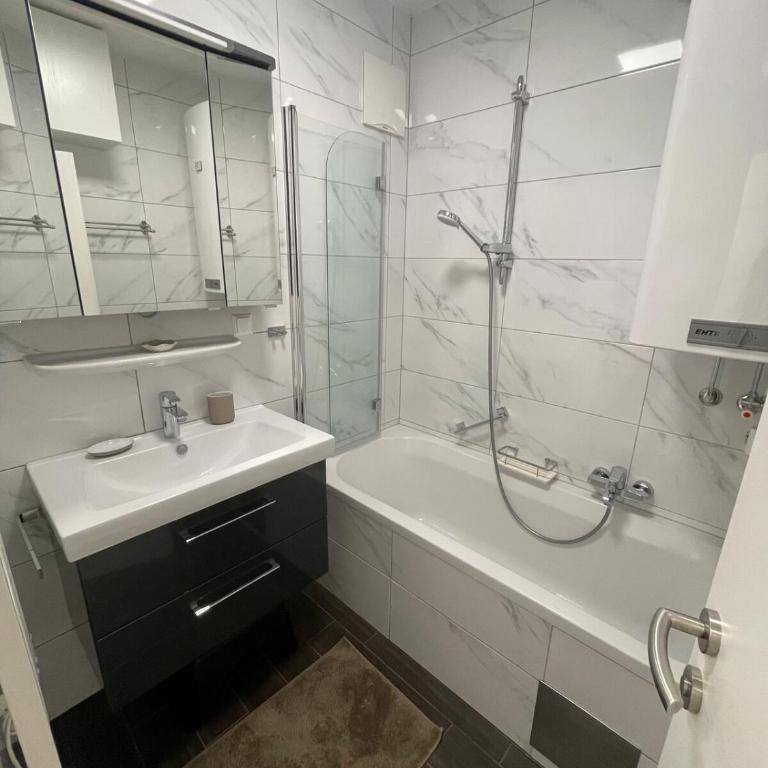 Sorgner's Seeblick - Apartment mit 1 Schlafzimmer - 13