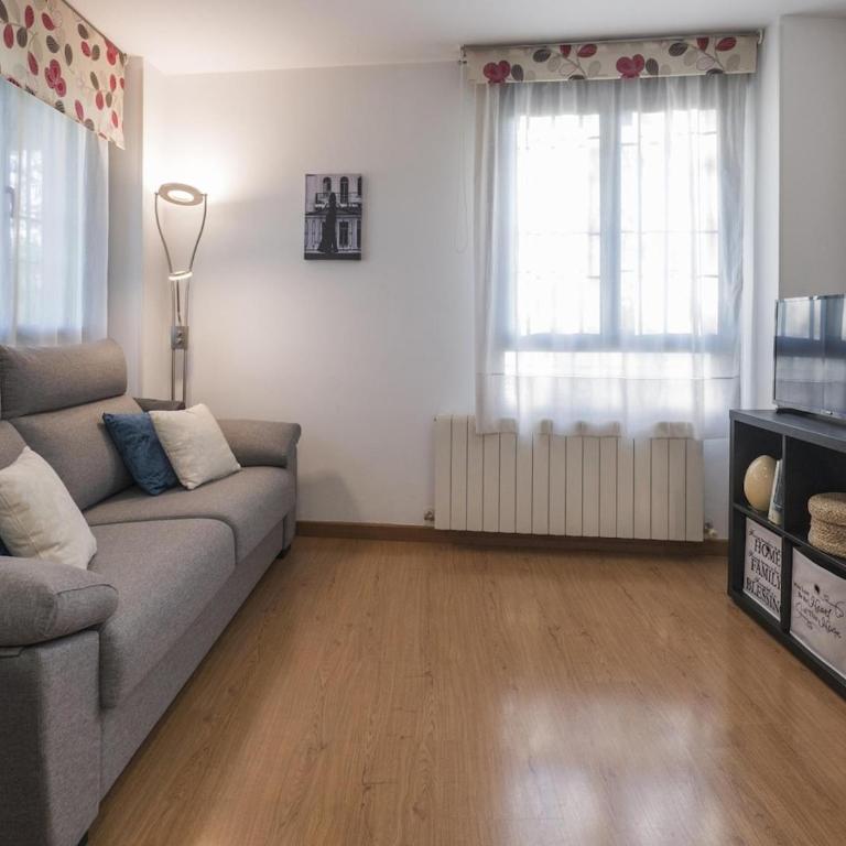 Apartamento Salto del caballo con Parking Incluido - Living Toledo - Apartamento de 1 dormitorio - 12