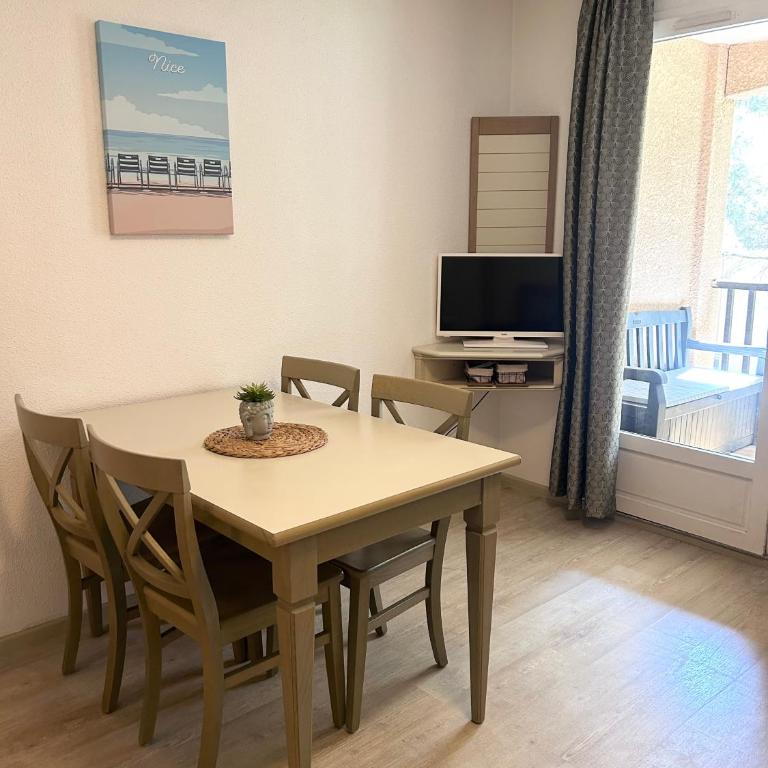 Domaine Valescure St Raphael Piscine Golf clim - Apartment with Garden View - 18