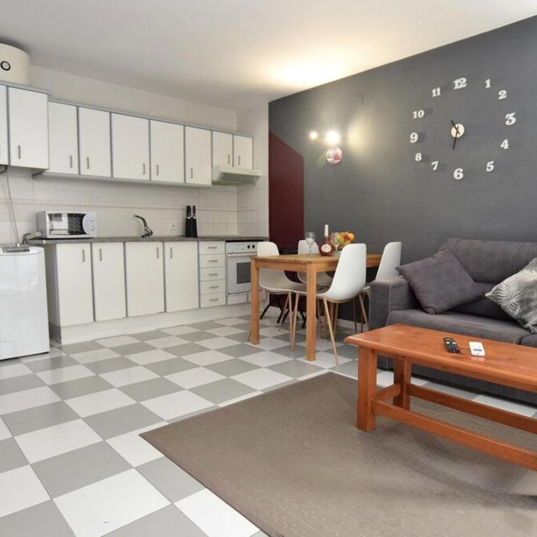 Apartamento Montblanc - One-Bedroom Apartment - 6