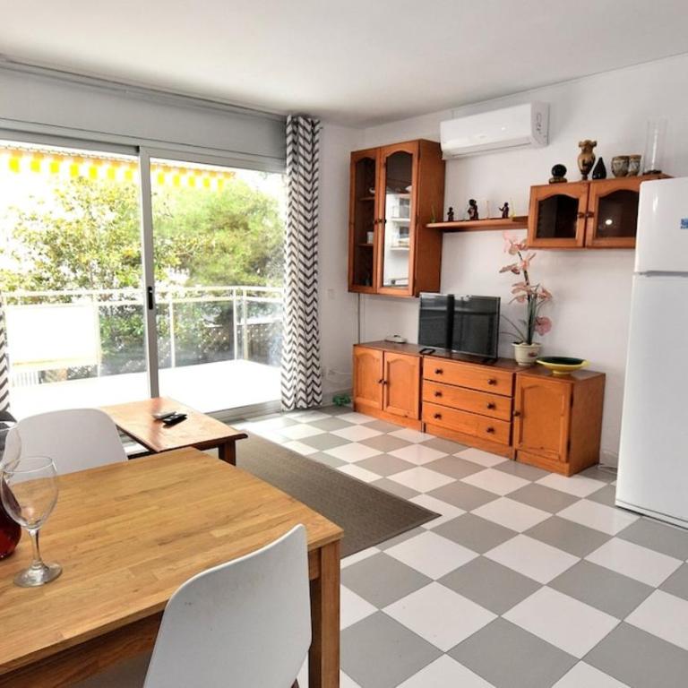 Apartamento Montblanc - One-Bedroom Apartment - 24
