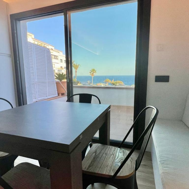 Apartamento en Begur - Two-Bedroom Apartment - 8