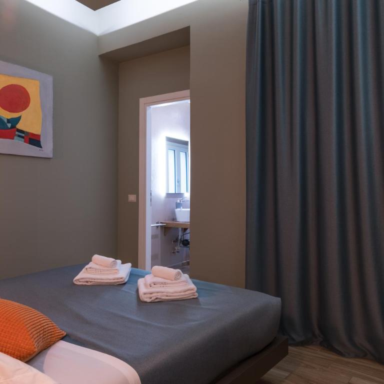 GOGO` Petit Hotel - Economy Double Room - 2