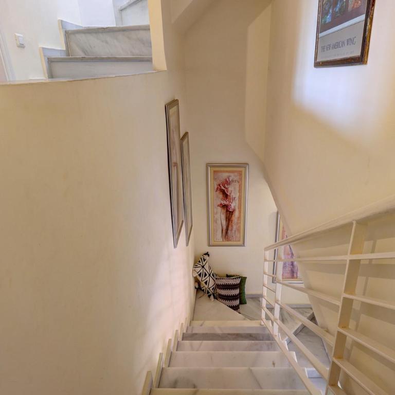 Traditional Townhouse, 4 Bed with Terraces and Private BBQ - Haus mit 4 Schlafzimmern - 11