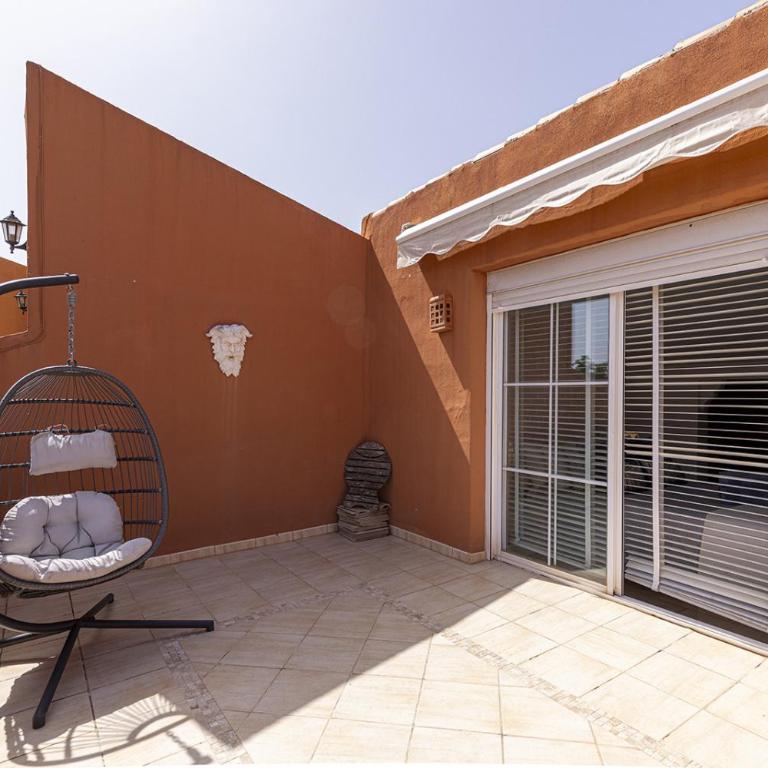 Traditional Townhouse, 4 Bed with Terraces and Private BBQ - Haus mit 4 Schlafzimmern - 4