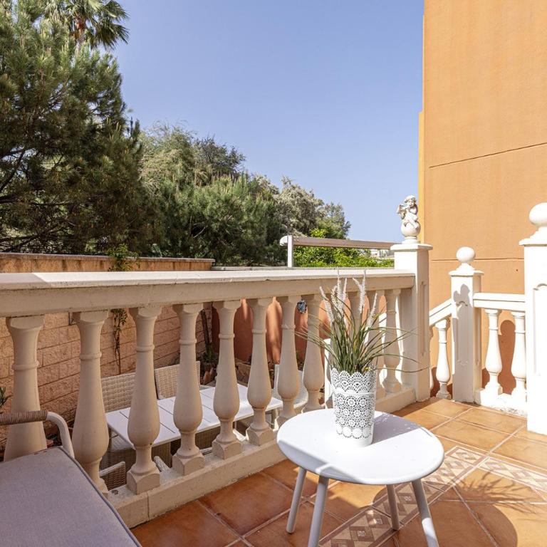 Traditional Townhouse, 4 Bed with Terraces and Private BBQ - Haus mit 4 Schlafzimmern - 60