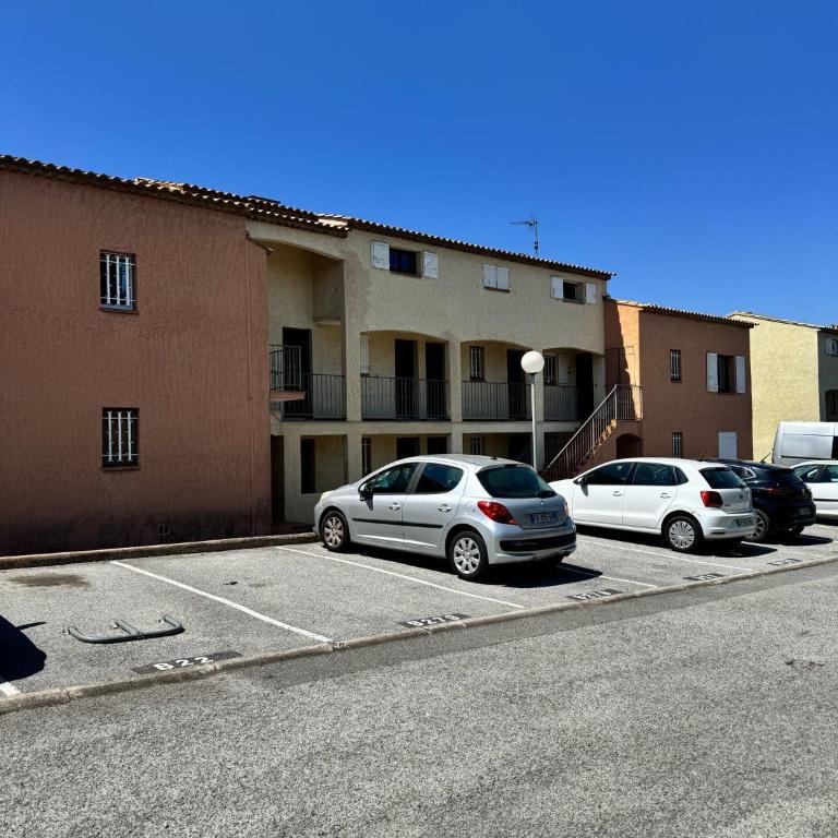 Studio cosy avec grande terrasse proche mer et ville - Monolocale - 18