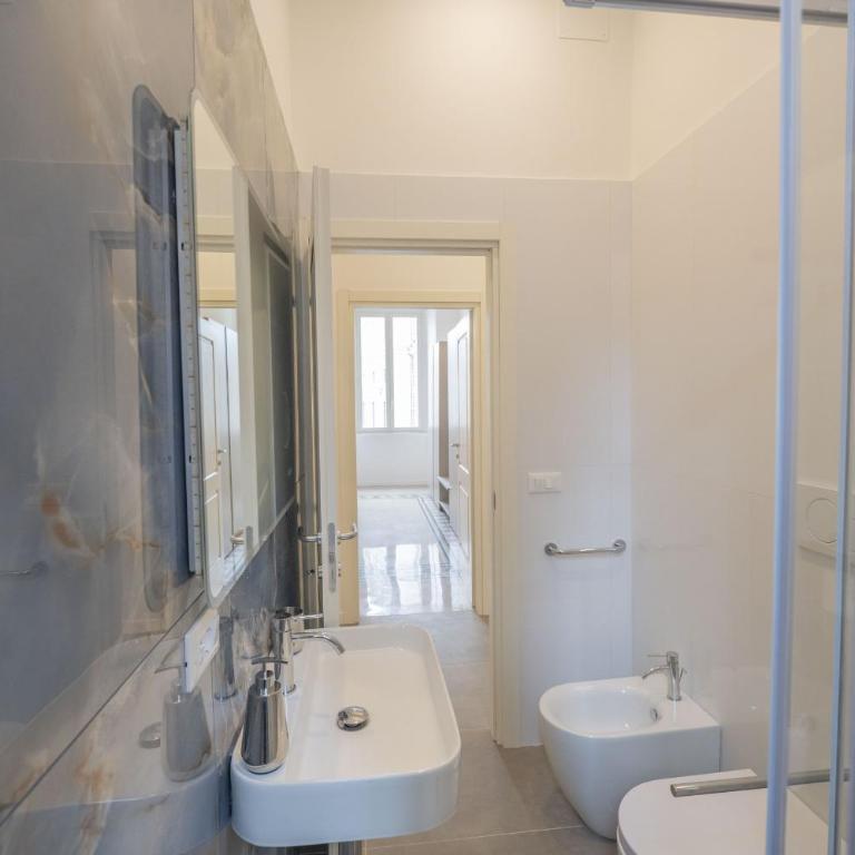 Splendor Eternal 3 BR Apartment in the City Center - Appartamento Premium con 3 Camere da Letto - 36