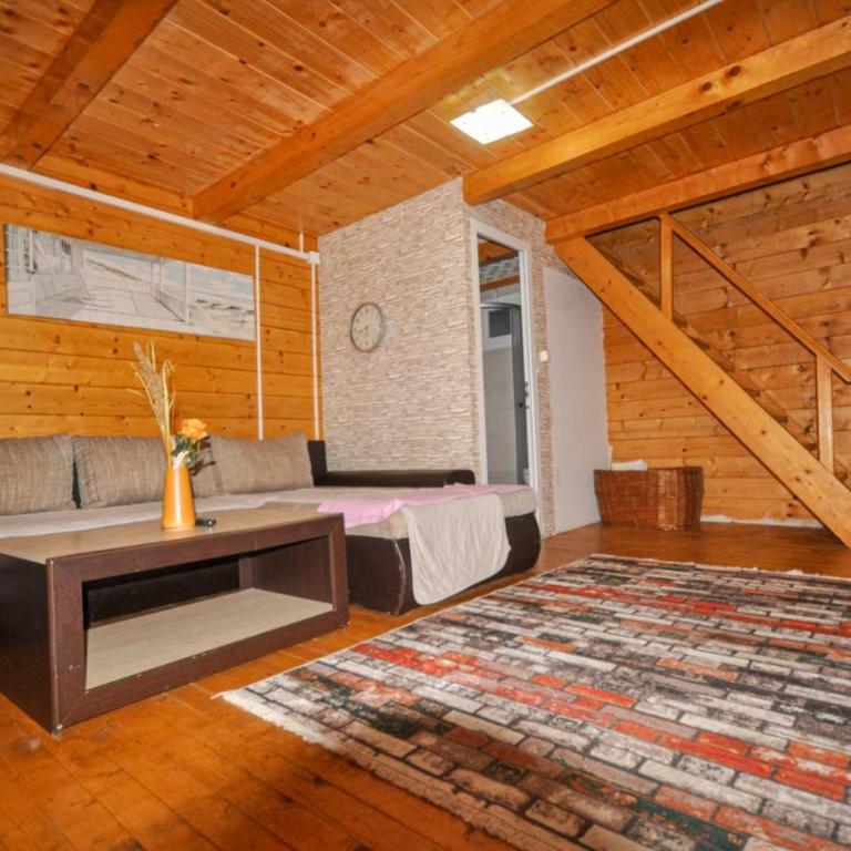 SmallGrin Ada Bojana - Two-Bedroom House - 6