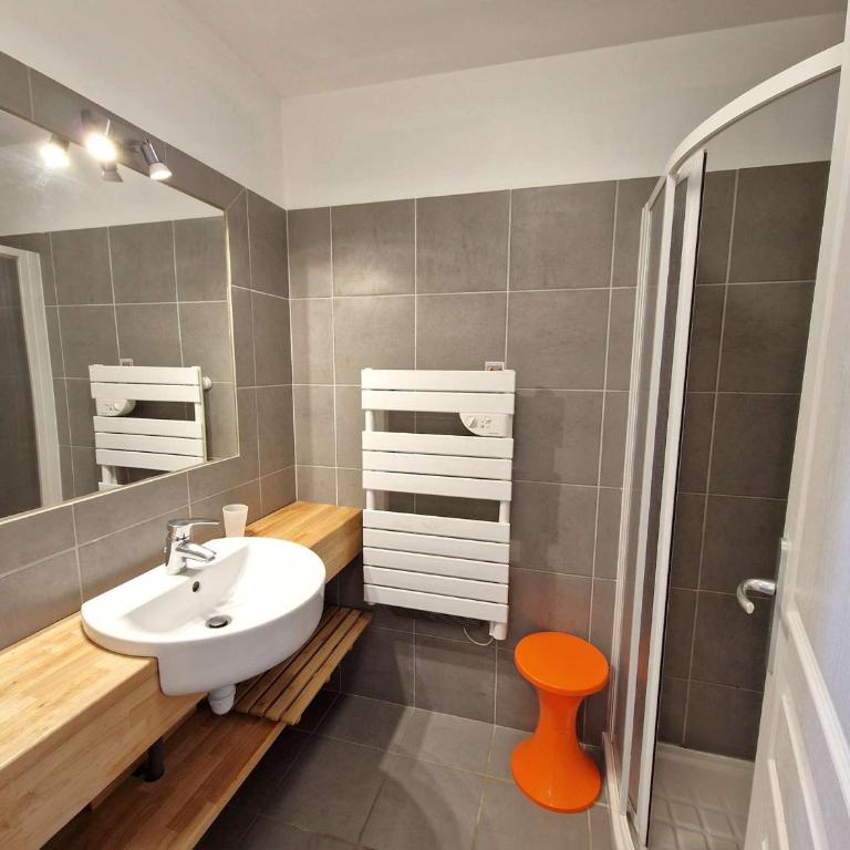 Chalet rénové pour 9 pers avec animaux admis, St Michel de Chaillol - Chalet 3 Chambres - 7