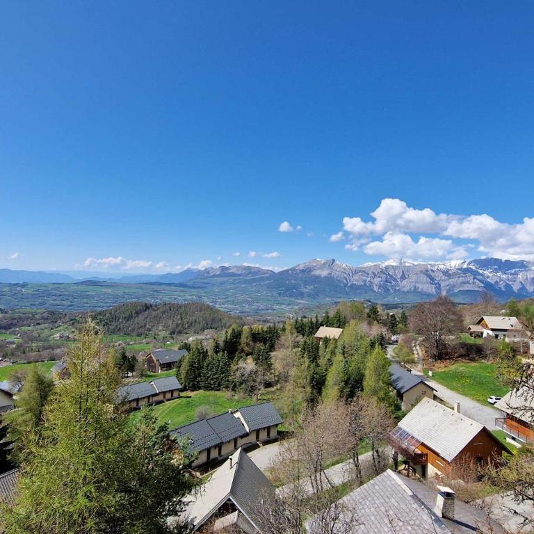 Chalet rénové pour 9 pers avec animaux admis, St Michel de Chaillol - Chalet 3 Chambres - 21