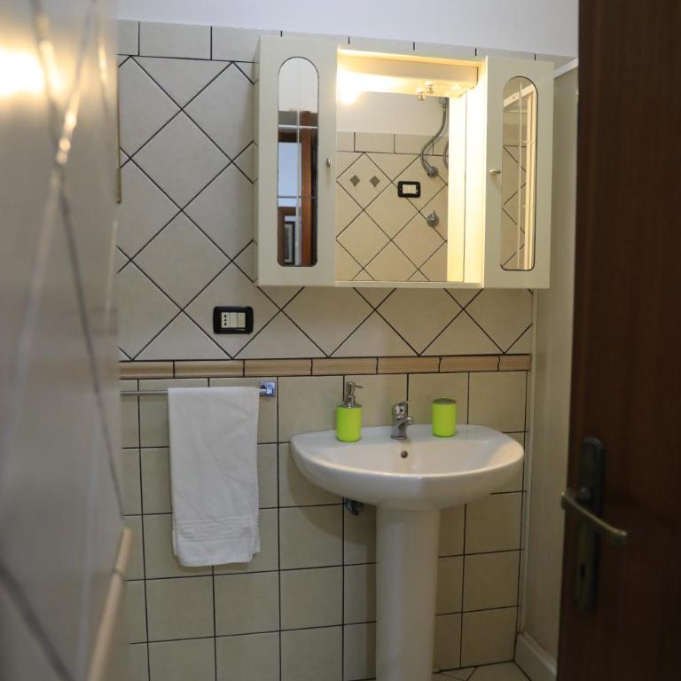 Storical Center Apartments Nuova Gestione - New Management 2026 - Appartamento Deluxe con 1 Camera da Letto - 8
