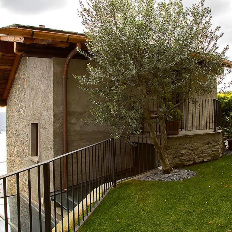 Toldino House 4 min by car to lake - Casa con 3 Camere da Letto - 72