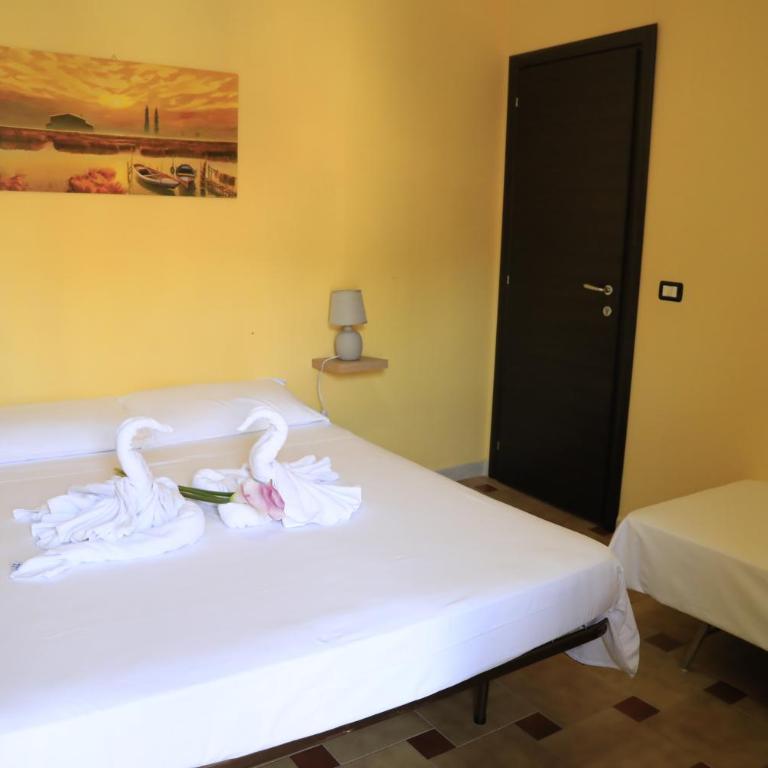 Storical Center Apartments Nuova Gestione - New Management 2026 - Appartamento Deluxe con 2 Camere da Letto e Balcone - 15