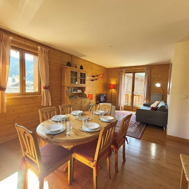 Appartement lumineux avec balcon & parking, à 700m des pistes – 6 pers. - Appartement 2 Chambres - 9