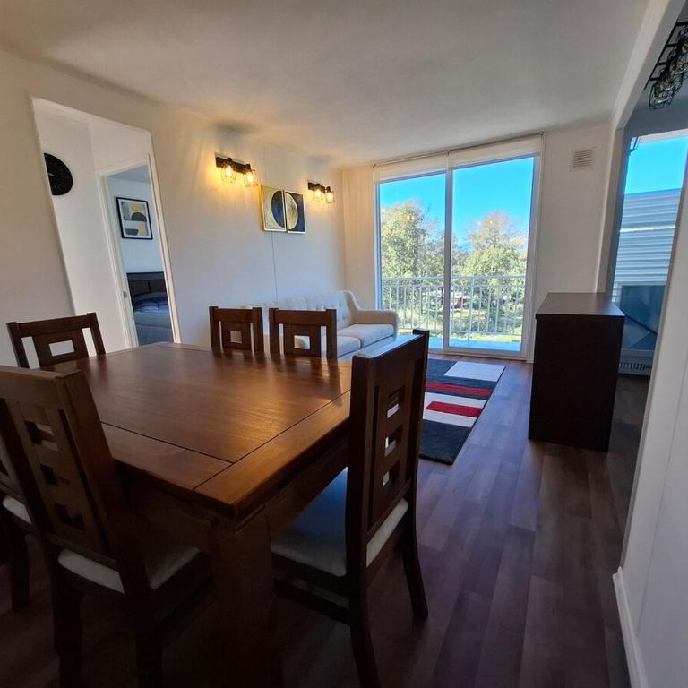 Depto en el Corazón de Pucón, vista al Volcán - Apartamento de 3 dormitorios con balcón - 1