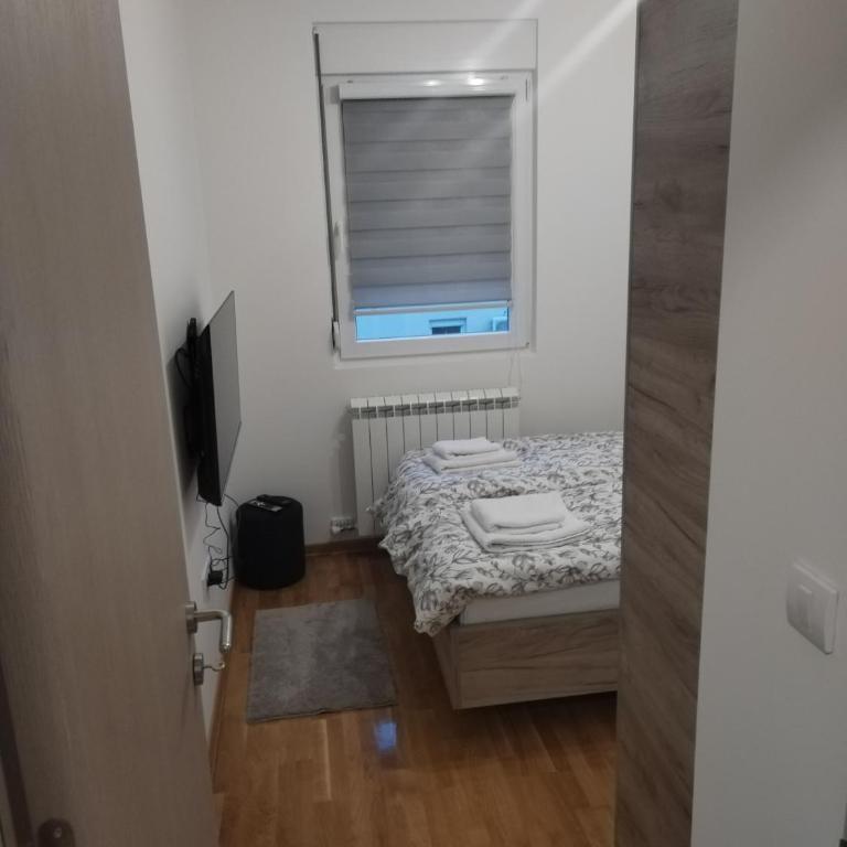 Apartment Ledine - One-Bedroom Apartment - 2
