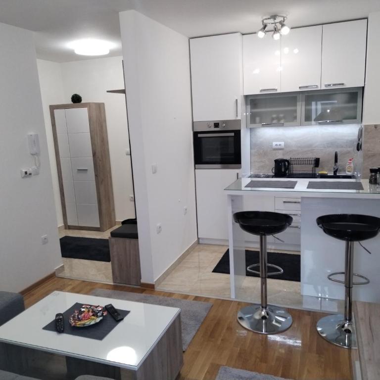 Apartment Ledine - One-Bedroom Apartment - 15