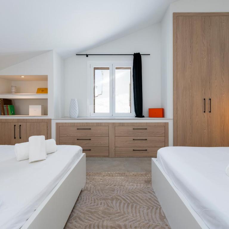 243-Fully Renovated-Puerto Banus Marbella Front Line Penthouse - Apartamento de 3 dormitorios - 24