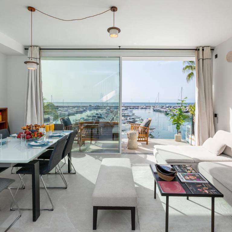 243-Fully Renovated-Puerto Banus Marbella Front Line Penthouse - Apartamento de 3 dormitorios - 7