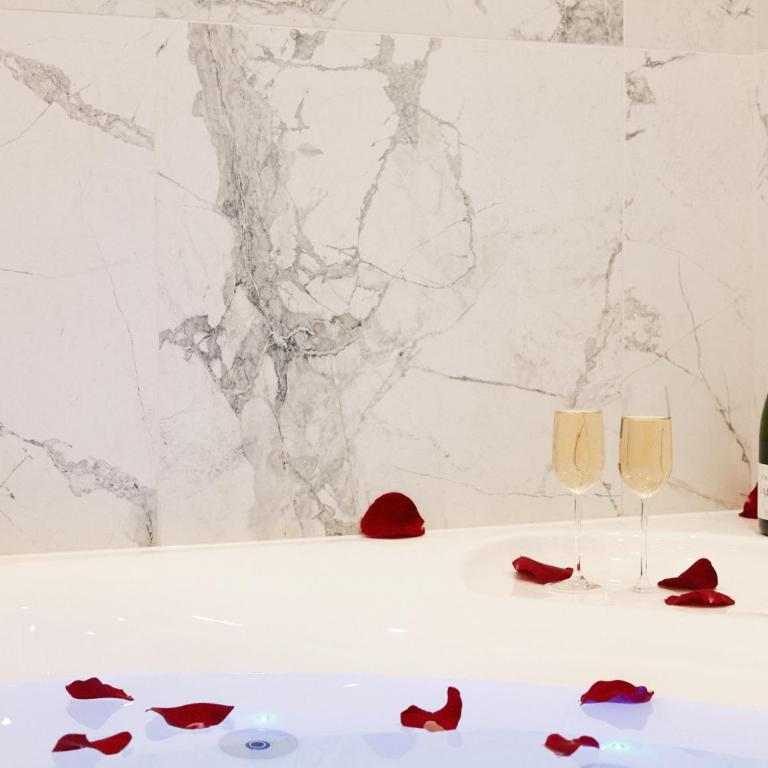 Lavie Maison Marais Jacuzzi & Chic Paris Getaway - Appartement 2 Chambres Deluxe - 34