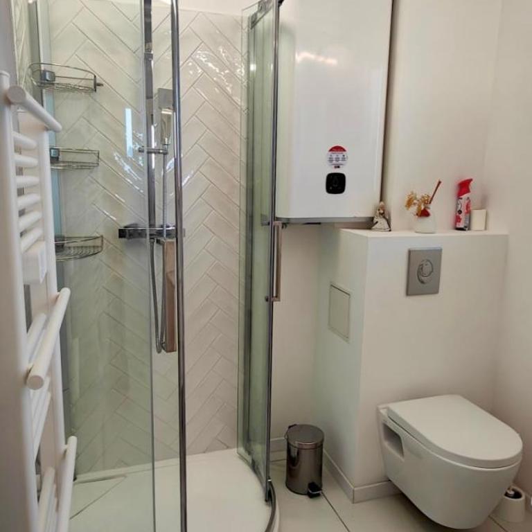 Lovely studio with balcony - near the beach - Estudio - 7