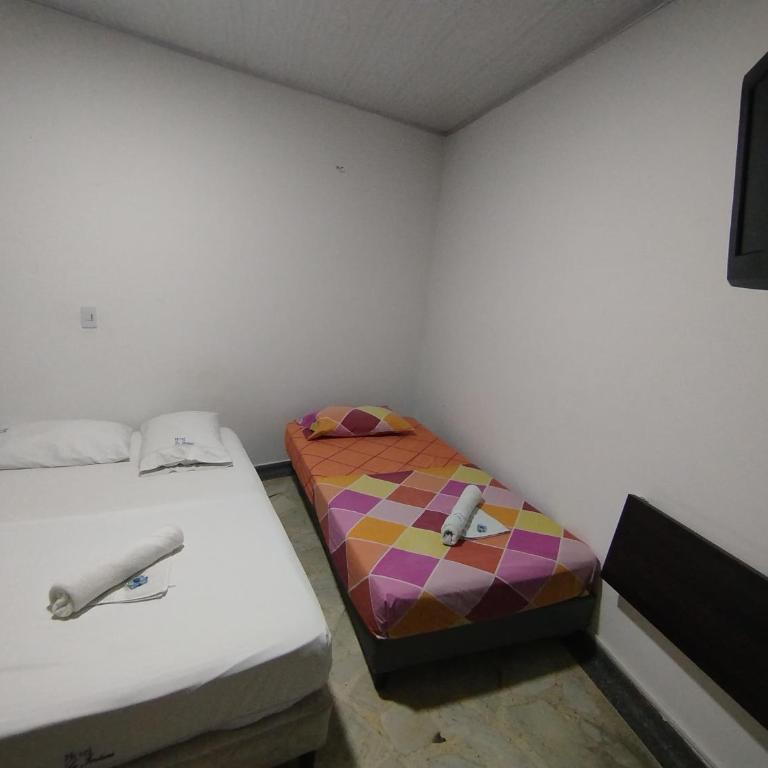 HOTEL LA FONTANA - Habitación Doble Estándar - 2 camas - 12