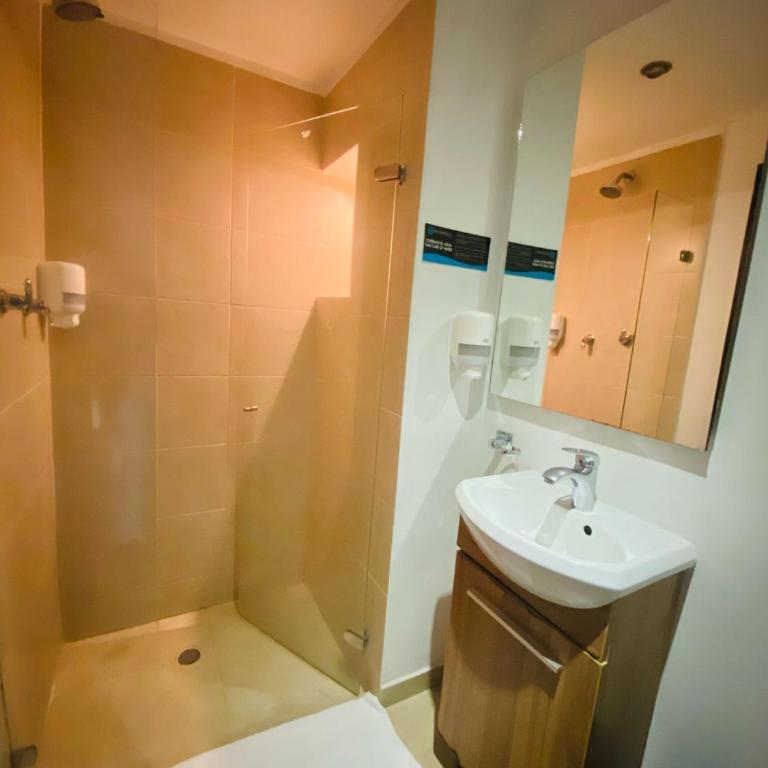 Hotel Metropolis Plaza Cali - Habitación Doble Superior - 5