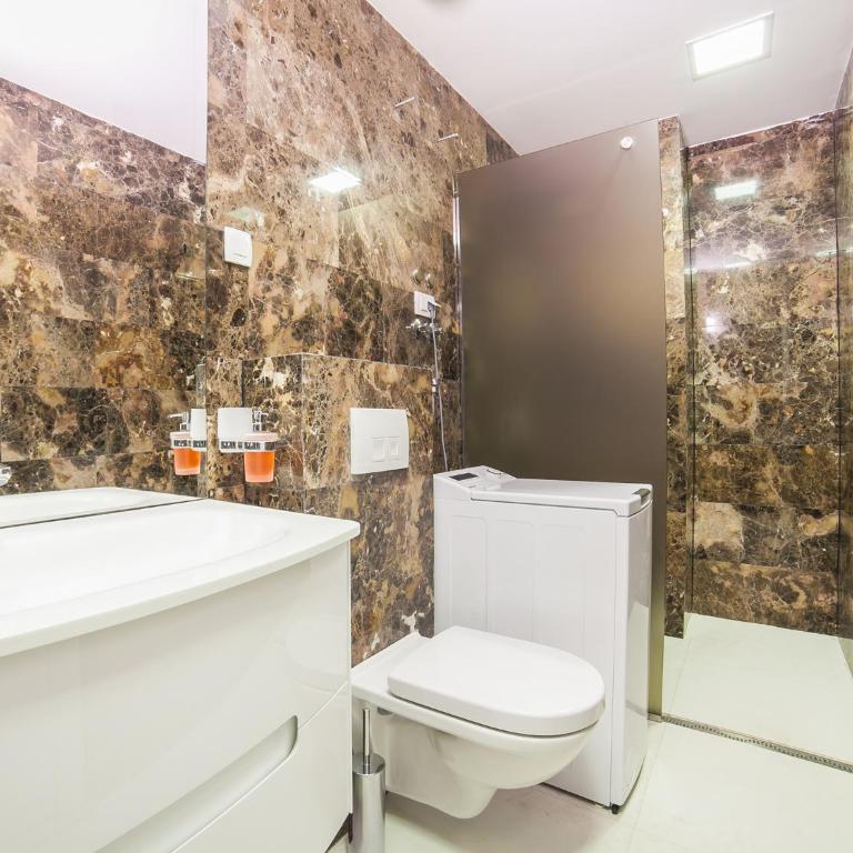Luxury Apartment Valentina - Apartman s 1 Spavaćom Sobom i Balkonom - 15