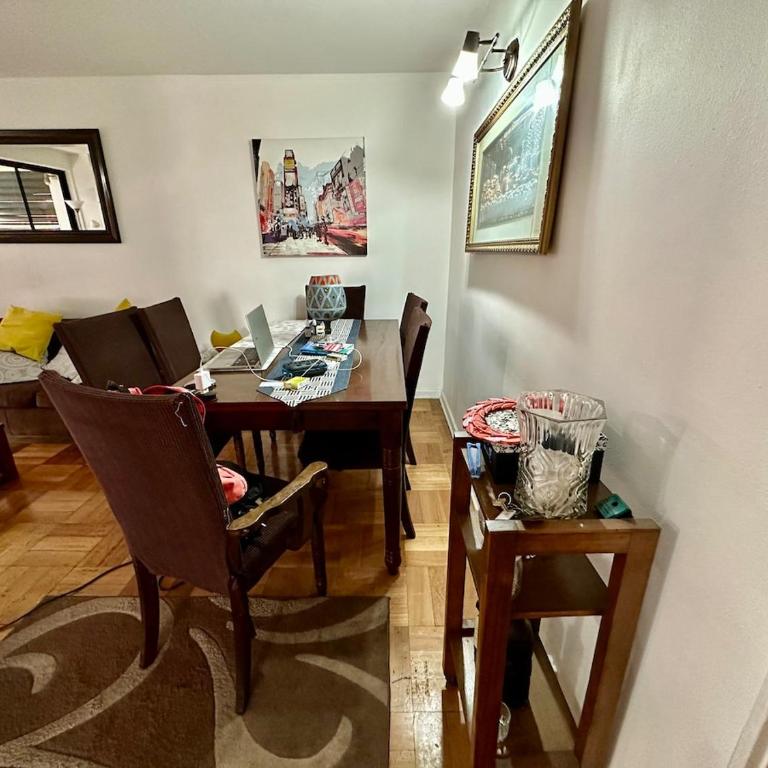Hermoso departamento 2 dormitorios 2 baños en Providencia a pasos de metro - Apartamento de 2 dormitorios - 10