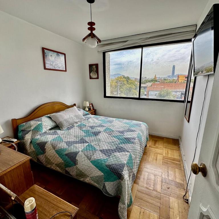 Hermoso departamento 2 dormitorios 2 baños en Providencia a pasos de metro - Apartamento de 2 dormitorios - 11