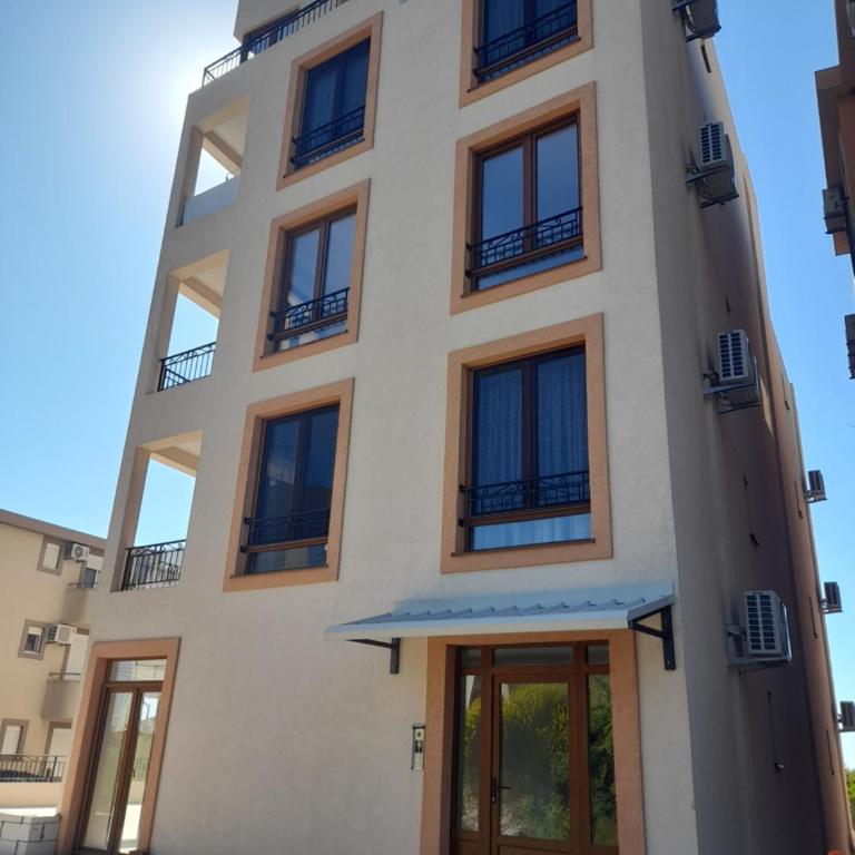 Apart SASHENKA 2 - Two-Bedroom Apartment - 3