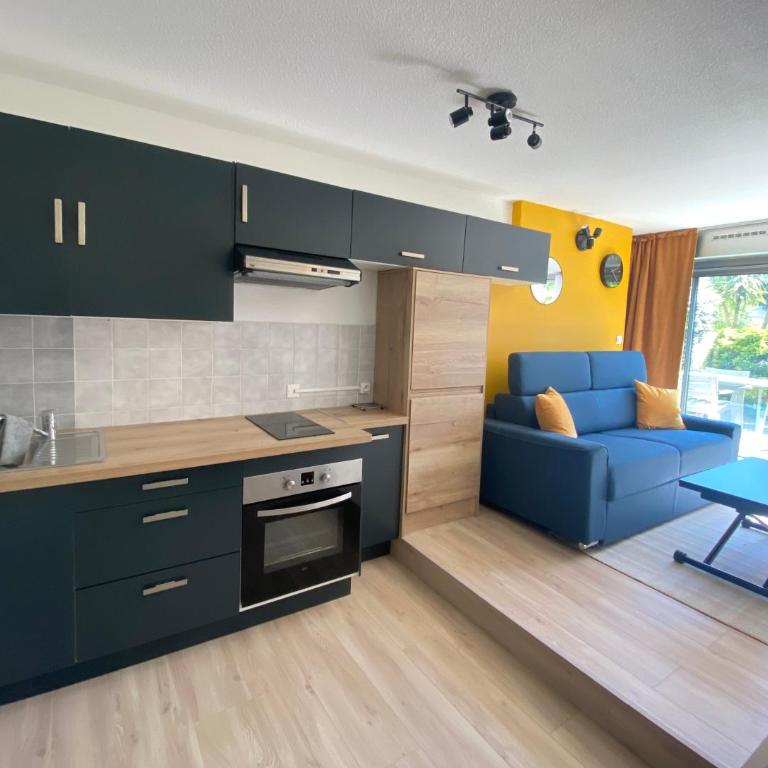 Le Souéhla Appart 4 pers-Piscine Wifi Parking Mer - Studio - 11