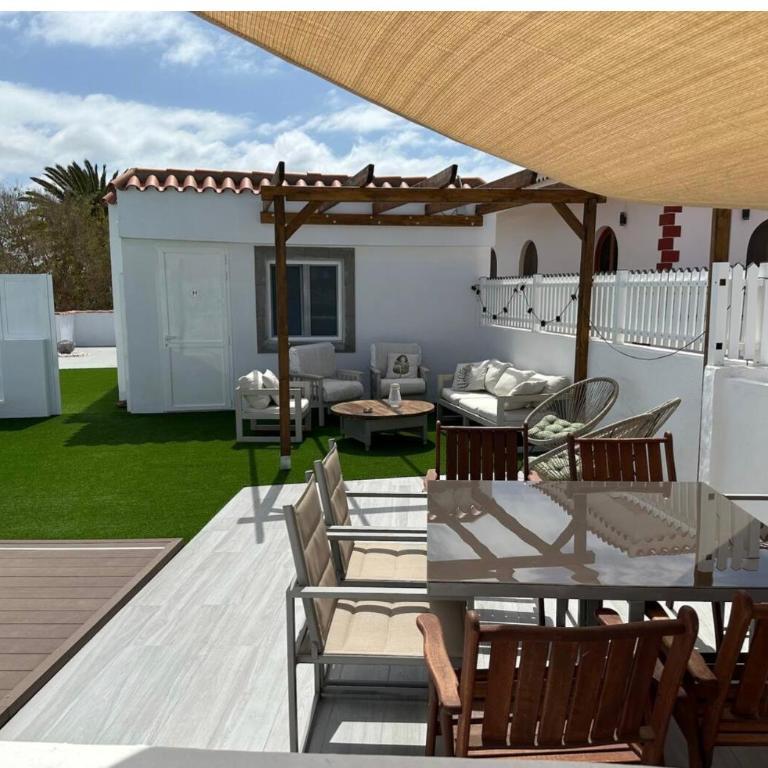 Private pool, parking, BBQ in the South of GC - Casa de 2 dormitorios - 11