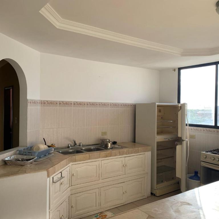 Departamento Céntrico en Salinas - Apartamento de 3 dormitorios - 14